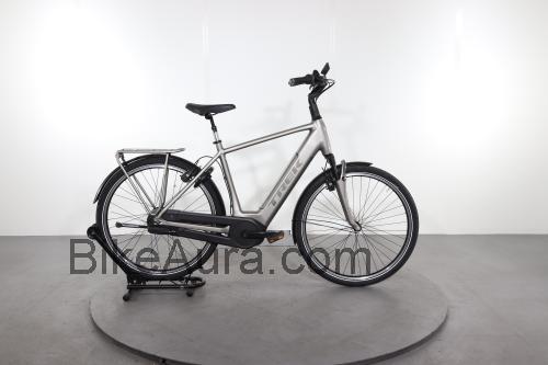 Trek District 9 ficha tecnica